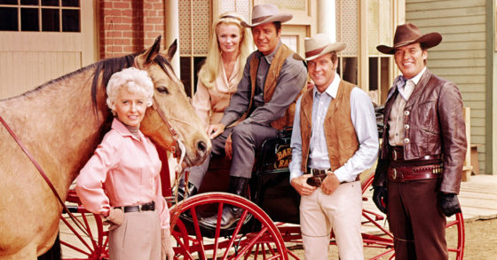 BIG VALLEY, Barbara Stanwyck, Linda Evans, Richard Long, Lee Majors, Peter Breck, 1965-1969