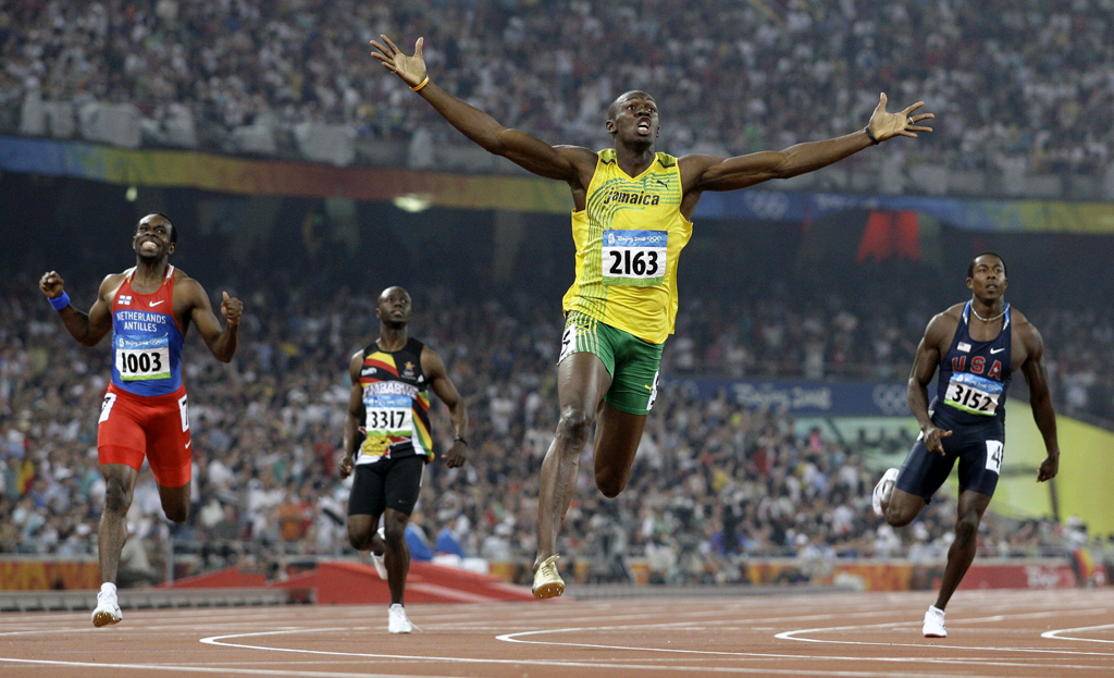 Bolt Pekín 200