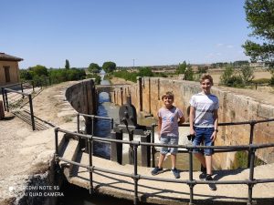 palencia en autocaravana canal de castilla