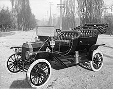 220px-1910ford-t