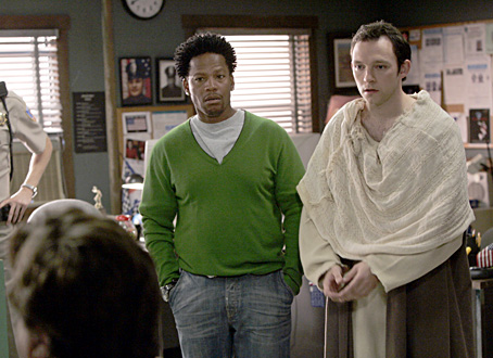 STUDIO 60 ON THE SUNSET STRIP -- "Nevada Day Part I" Episode 6 -- Pictured: (l-r) D.L. Hughley as Simon Stiles, Nathan Corddry as Tom Jeter -- NBC Photo: Chris Haston
