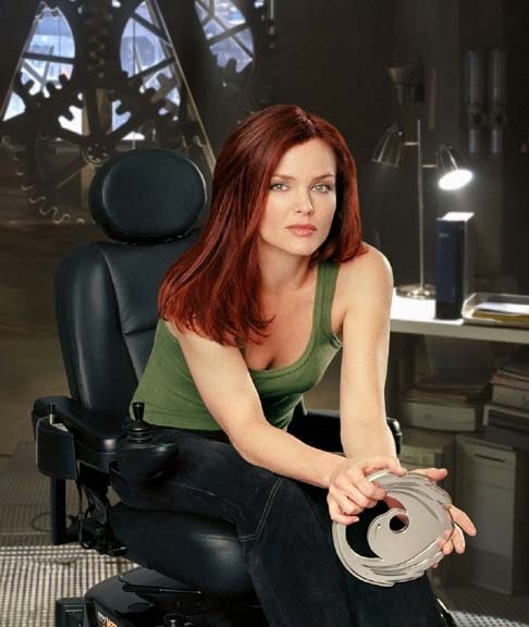 dina-meyer