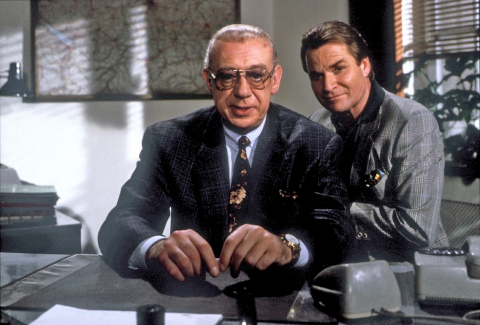 Derrick TV Series starring Horst Tappert and Fritz Wepper - dvdbash.wordpress.com