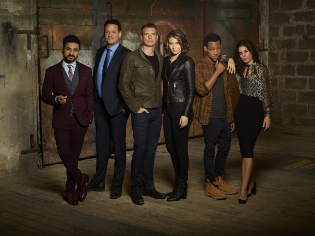 WHISKEY CAVALIER - ABC's "Whiskey Cavalier" stars Vir Das as Jai Datta, Josh Hopkins as Ray Prince, Scott Foley as Will Chase, Lauren Cohan as Frankie Trowbridge, Tyler James Williams as Edgar Standish, and Ana Ortiz as Susan Sampson. (ABC/Craig Sjodin)